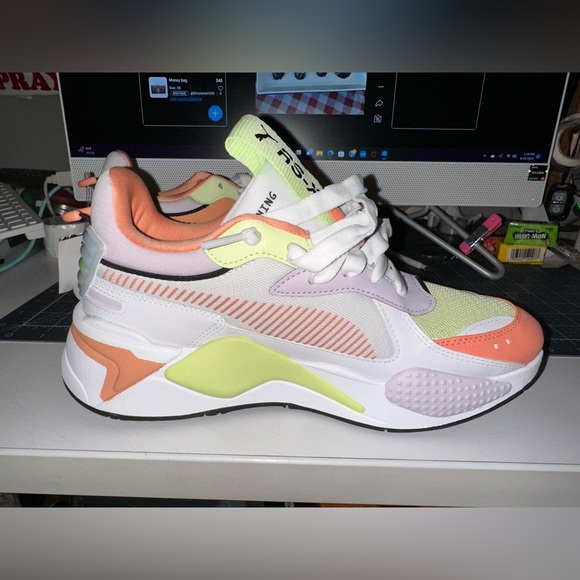 I love these shoe but they run small… - Picture 6 of 7